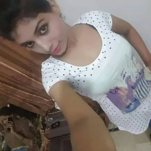 Goa call girl